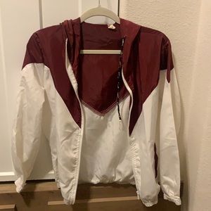 Maroon wind breaker size small